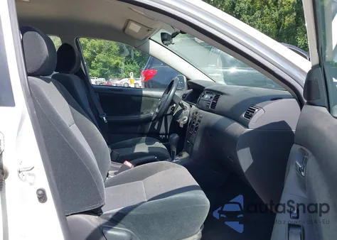 2004 Toyota Corolla S из США, поврежденный, VIN 1NXBR32EX4Z341909